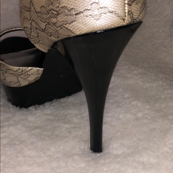 High Heel Stilettos - Picture 6 of 12